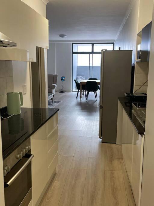 Modern With Pool & Gym Cape Town